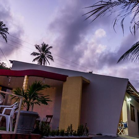 Flat Vila Dos Milagres São Miguel dos Milagres Exteriör bild